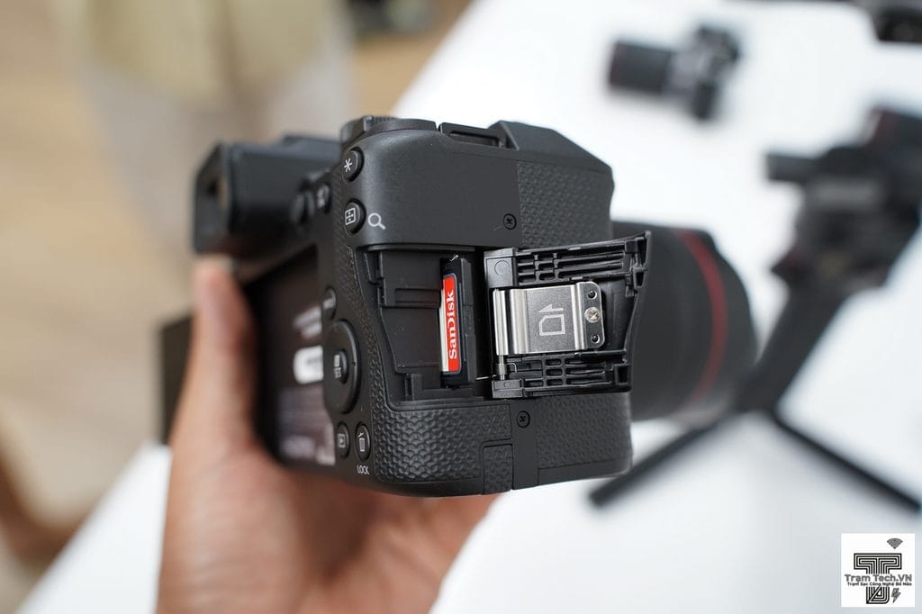 Canon EOS R8 Mark II