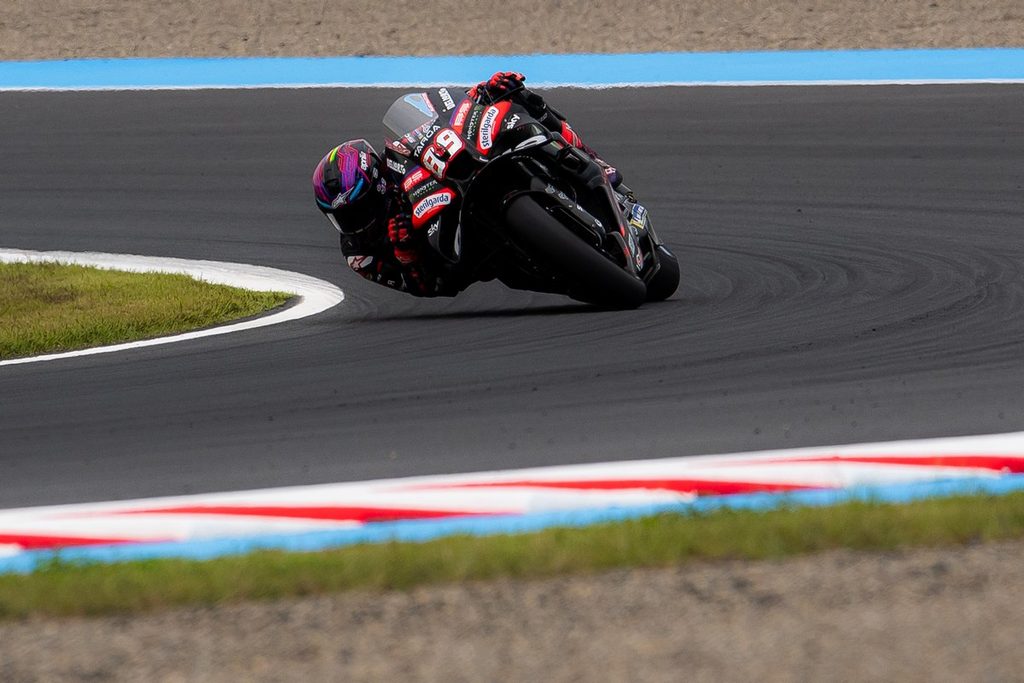 Aprilia Racing