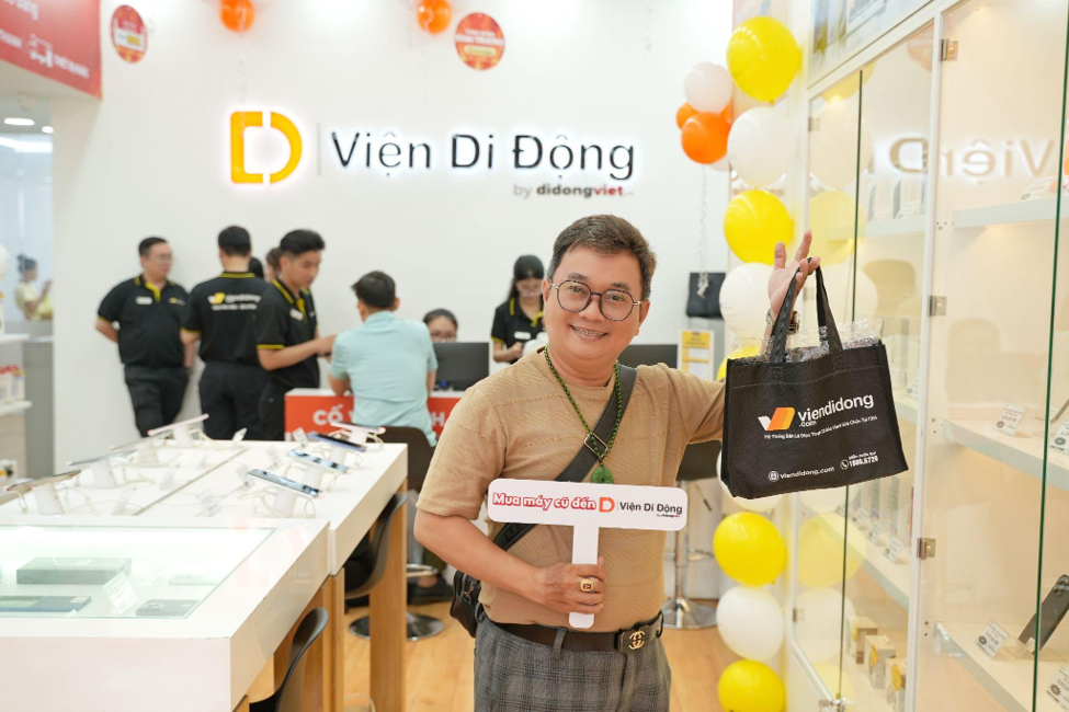 Viện Di Động by Di Động Việt khai trương
